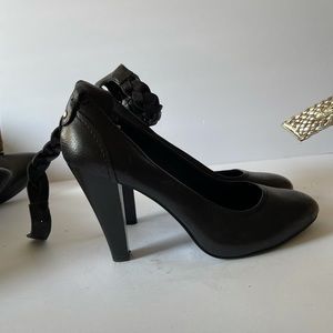 Beutiful black shoes